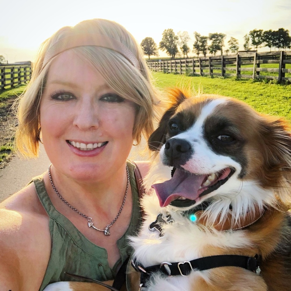 Meet your Posher, Laura